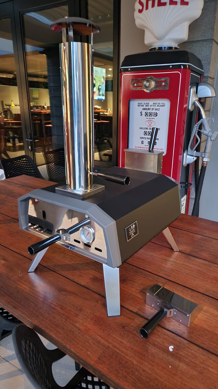 13" Wood Pellet Pizza Oven