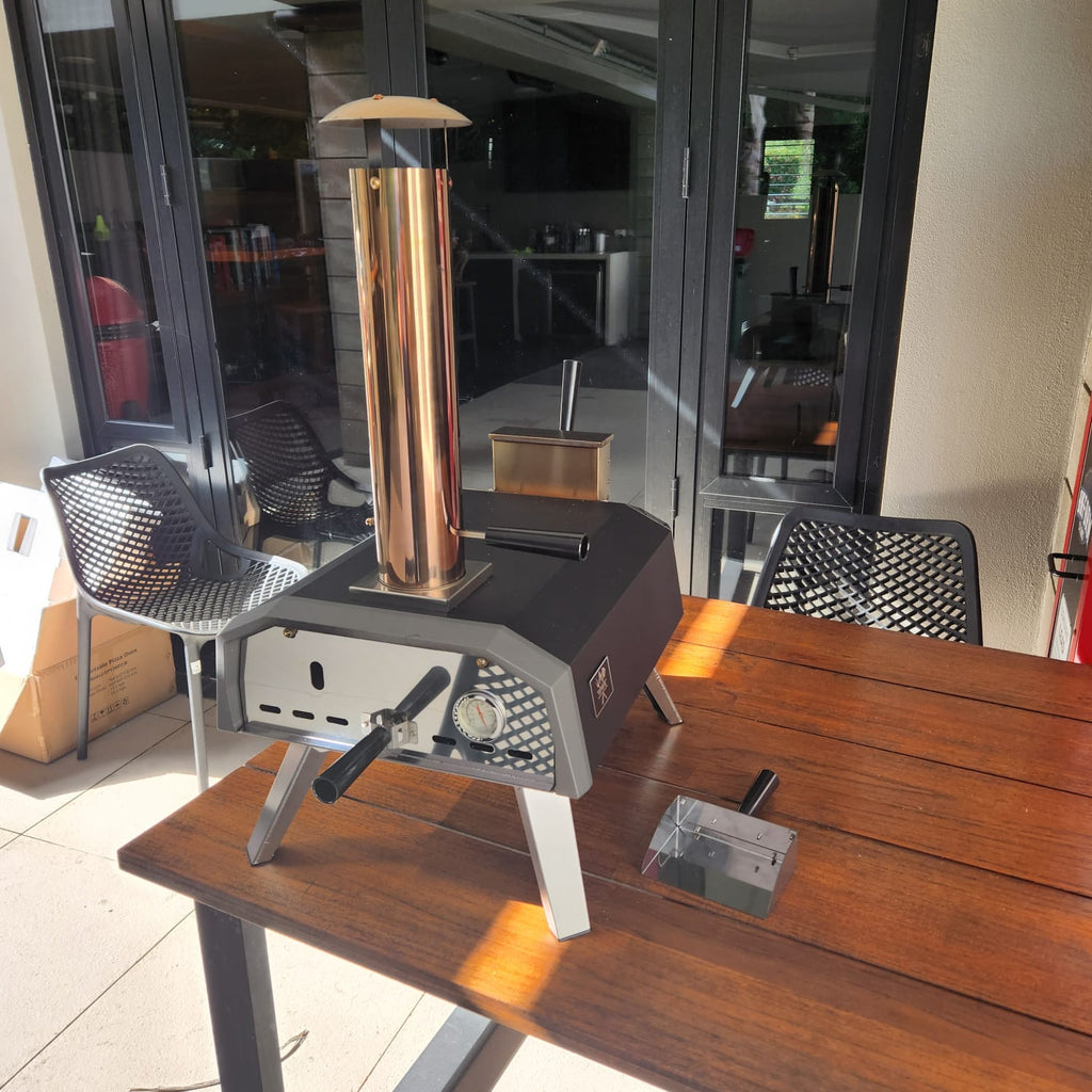 13" Wood Pellet Pizza Oven