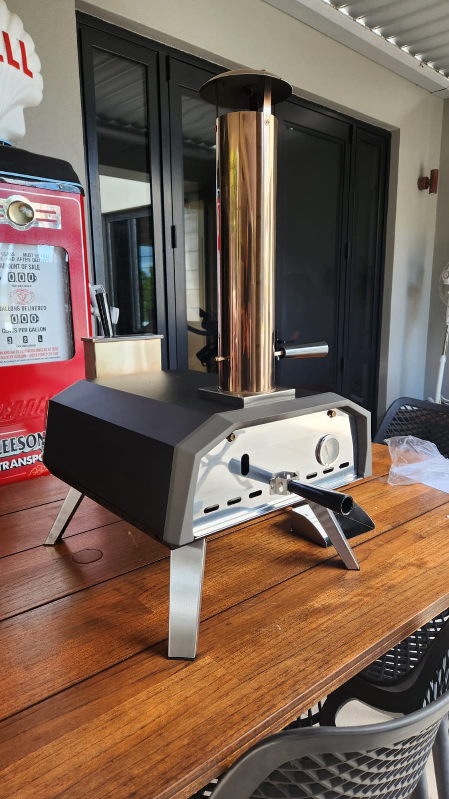 13" Wood Pellet Pizza Oven